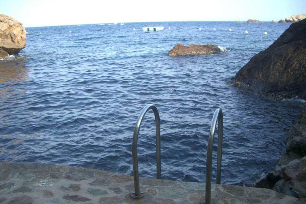 Precioso Apartmento Sobre El Mar, Cap Sa Sal, Begur, Girona エクステリア 写真